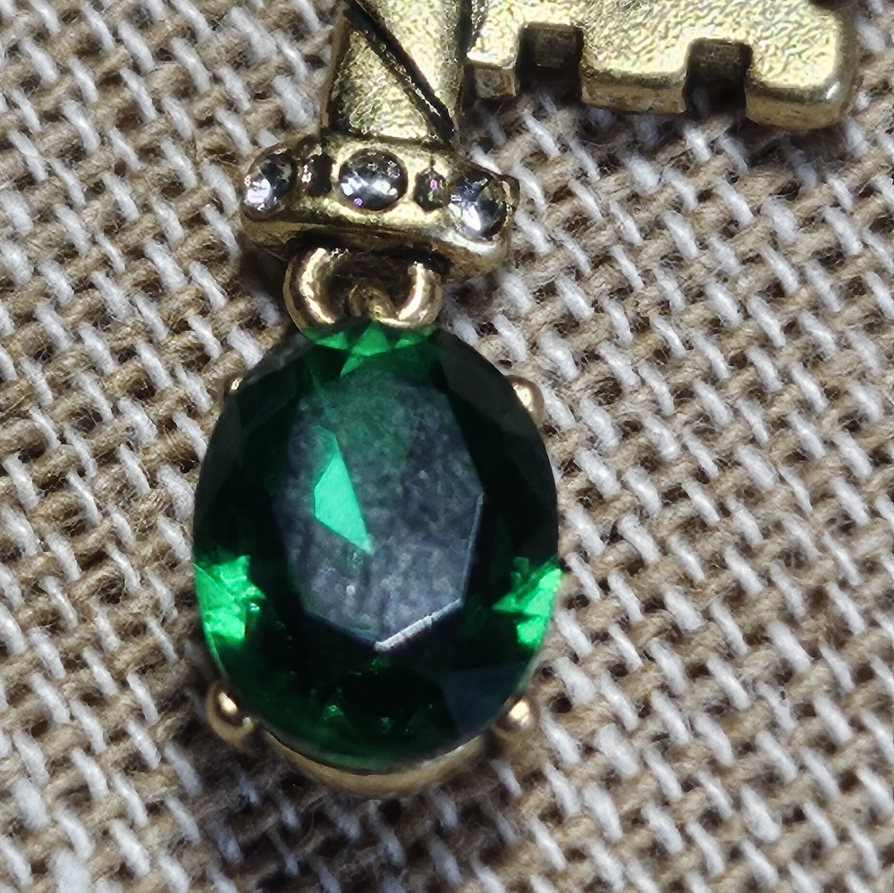Gucci Key Pendant - Picture 5 of 9